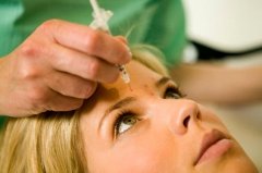  Ů�Ե��˰�����ô���أ�